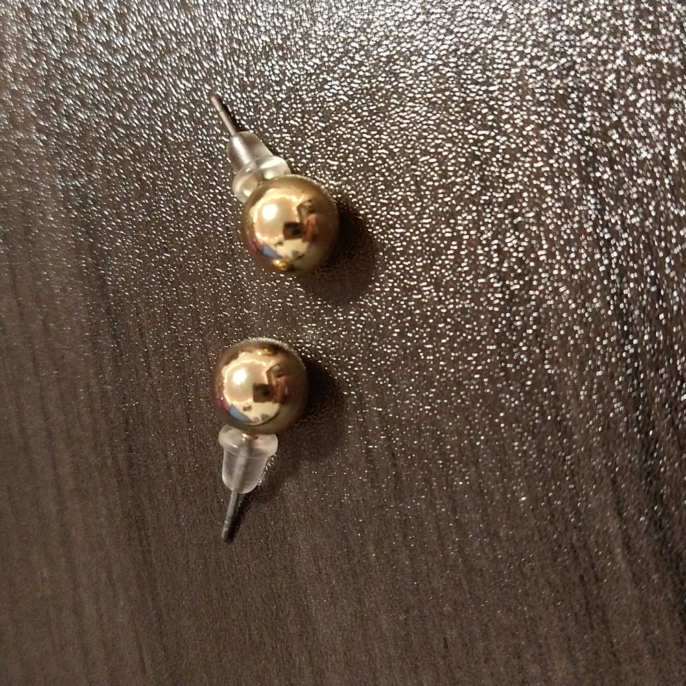 Stud Earrings
